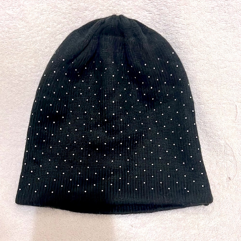 New Steve Madden black and silver Beanie .